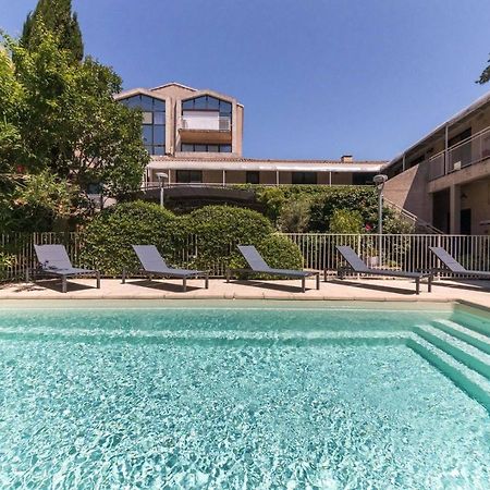 Hotel Cantosorgue LʼIsle-sur-la-Sorgue Exteriör bild